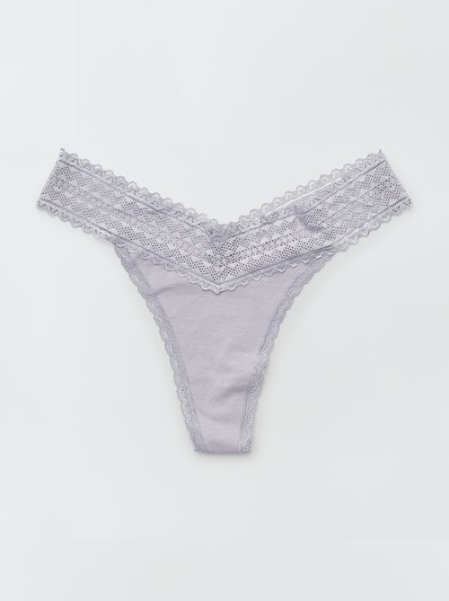Lot de 3 strings coton et dentelle - Kiabi Lot de 3 strings coton et dentelle - Kiabi