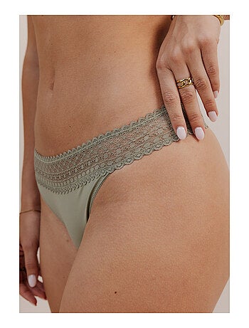 Lot de 3 strings en microfibre et dentelle