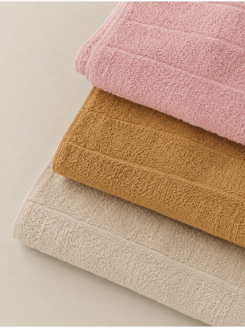 Lot de 3 torchons de cuisine 100 % coton, couleurs assorties, tissu éponge - Gamusi. - Kiabi Lot de 3 torchons de cuisine 100 % coton, couleurs assorties, tissu éponge - Gamusi. - Kiabi