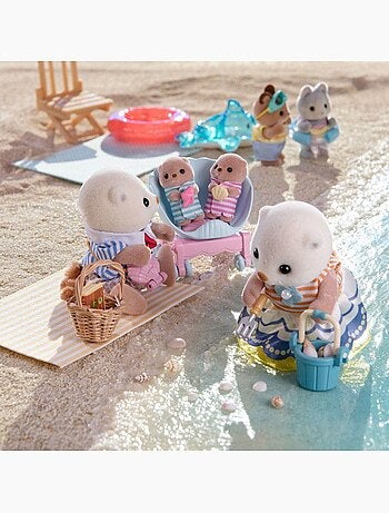 Lot de 4 figurines - Famille Loutre de mer avec poussette - SYLVANIAN FAMILIES