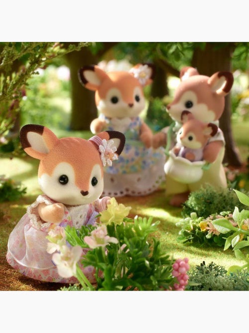 Lot de 4 figurines famille Biche + porte-bébé - SYLVANIAN FAMILIES - Kiabi