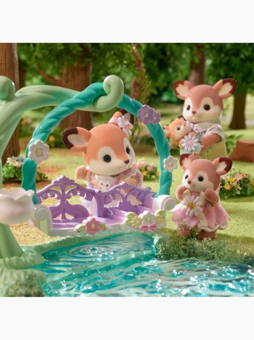 Lot de 4 figurines miniatures bébés biche + balancelle + berceau - SYLVANIAN FAMILIES - Kiabi