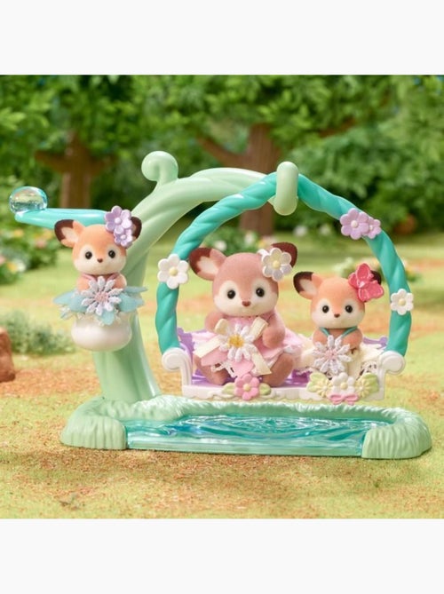 Lot de 4 figurines miniatures bébés biche + balancelle + berceau - SYLVANIAN FAMILIES - Kiabi