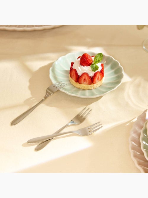 Lot de 4 fourchettes dessert en acier inoxydable nevis - Kiabi Lot de 4 fourchettes dessert en acier inoxydable nevis - Kiabi