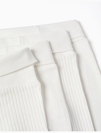 Lot de 4 pantalons en coton unis/côtelés