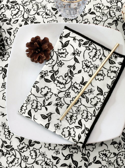 Lot de 4 serviettes de table motif fleuri - Kiabi