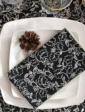 Lot de 4 serviettes de table noires avec lignes écrues LINETTE - 40 x 40 cm