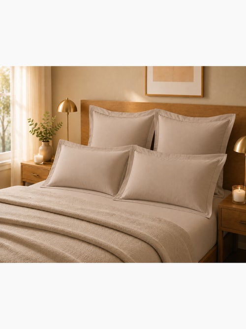 Lot de 4 taies d'oreiller 100% coton – 2 taies + 2 taies - Kiabi Lot de 4 taies d'oreiller 100% coton – 2 taies + 2 taies - Kiabi