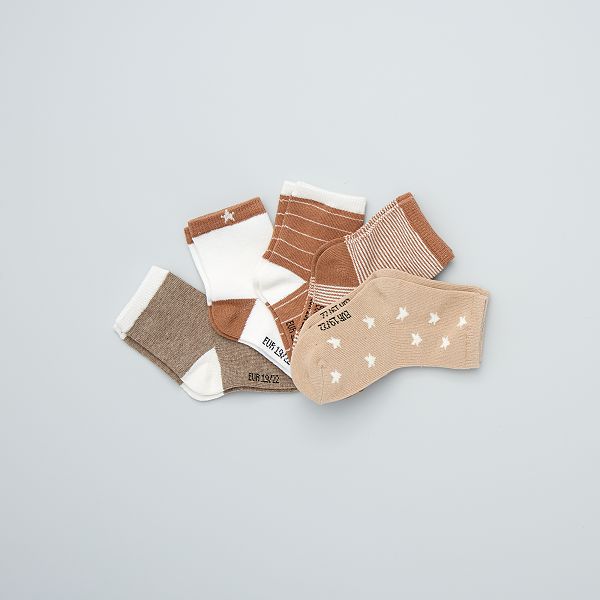 Lot De 5 Paires De Chaussettes A Motifs Bebe Garcon Beige Kiabi 6 00