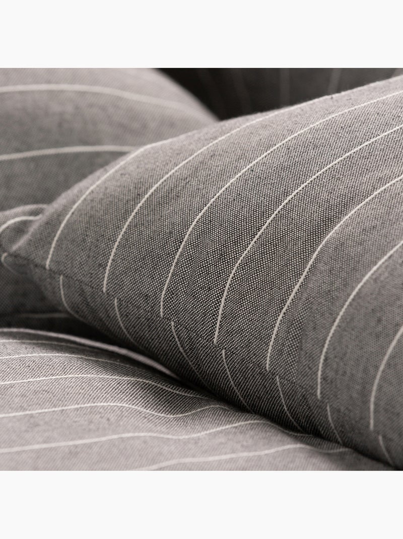 Lot de deux housses de coussin en coton à fils en relief, tissu texturé. gris anthracite - Kiabi