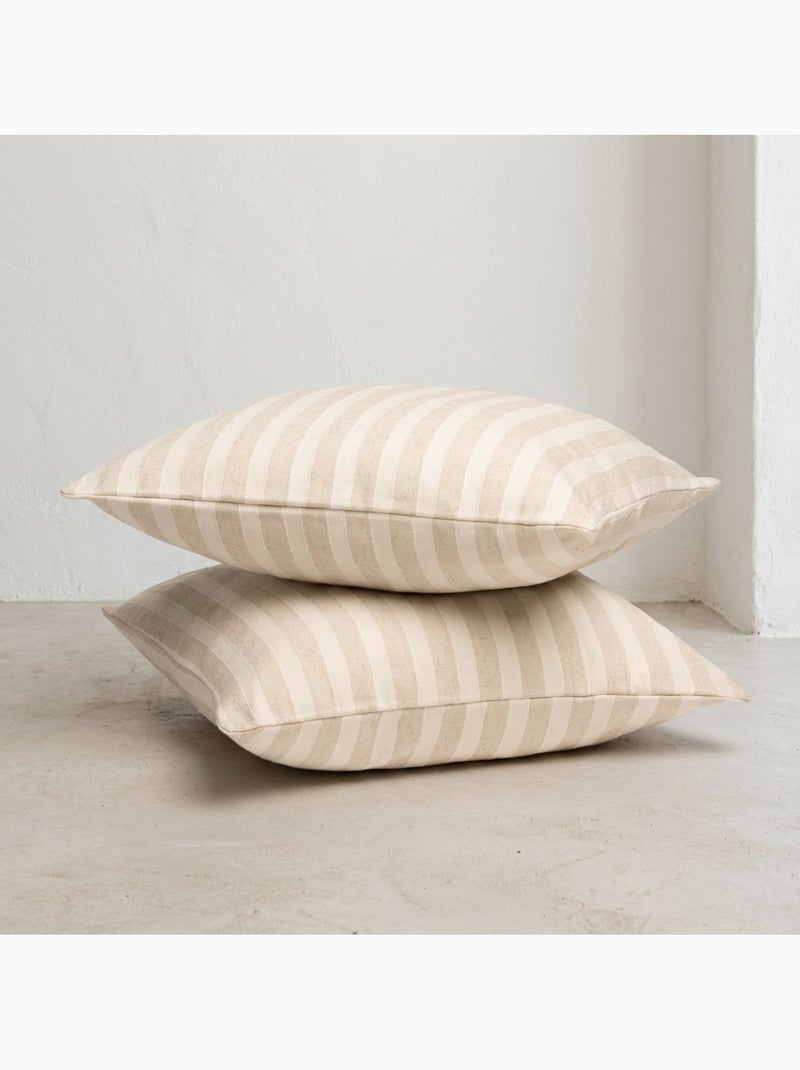Lot de deux housses de coussin en coton à fils en relief, tissu texturé. Taupe - Kiabi