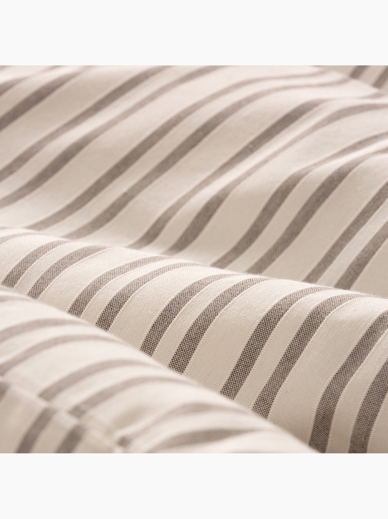 Lot de deux housses de coussin en coton à fils en relief, tissu texturé. Taupe - Kiabi