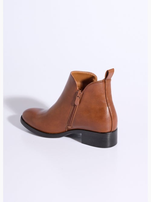 Low boots à talon large et zip déco - AFIBEL - Kiabi Low boots à talon large et zip déco - AFIBEL - Kiabi