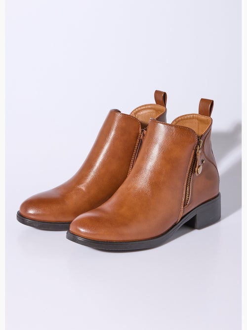 Low boots à talon large et zip déco - AFIBEL - Kiabi Low boots à talon large et zip déco - AFIBEL - Kiabi