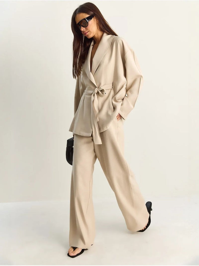 Lucci ensemble taille haute avec détail nœud et col châle Beige argile - Kiabi