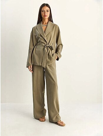 Lucci ensemble taille haute avec détail nœud et col châle