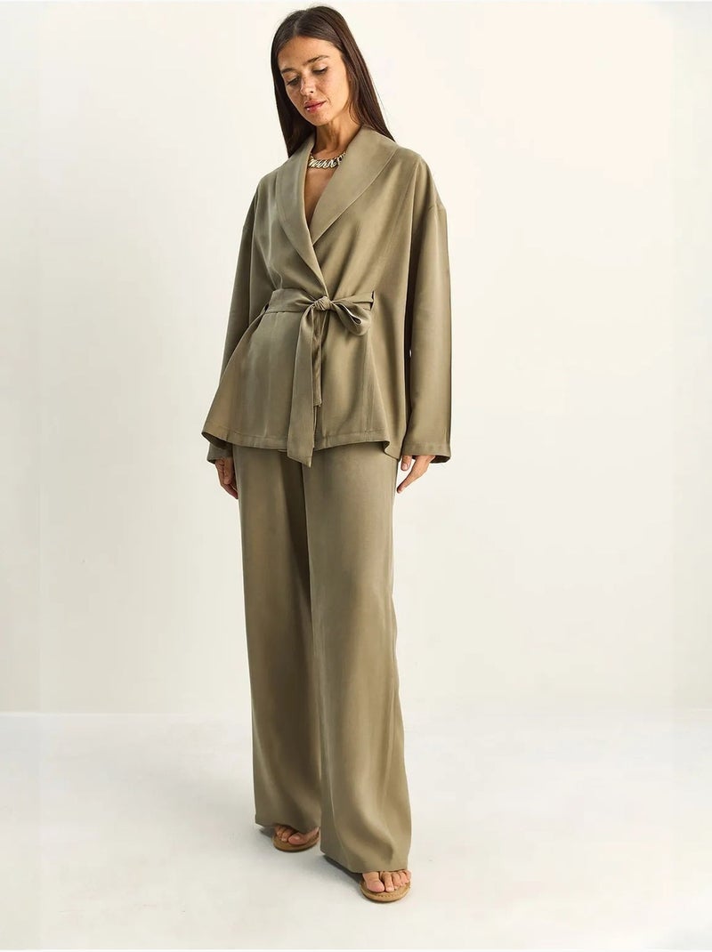 Lucci ensemble taille haute avec détail nœud et col châle Kaki - Kiabi