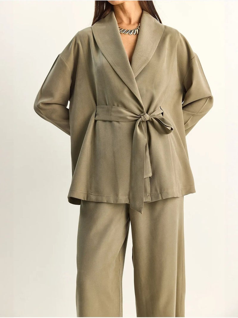 Lucci ensemble taille haute avec détail nœud et col châle Kaki - Kiabi