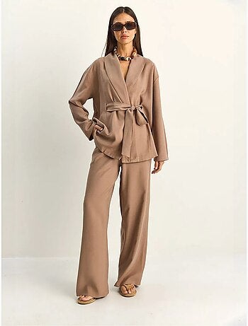 Lucci ensemble taille haute avec détail nœud et col châle