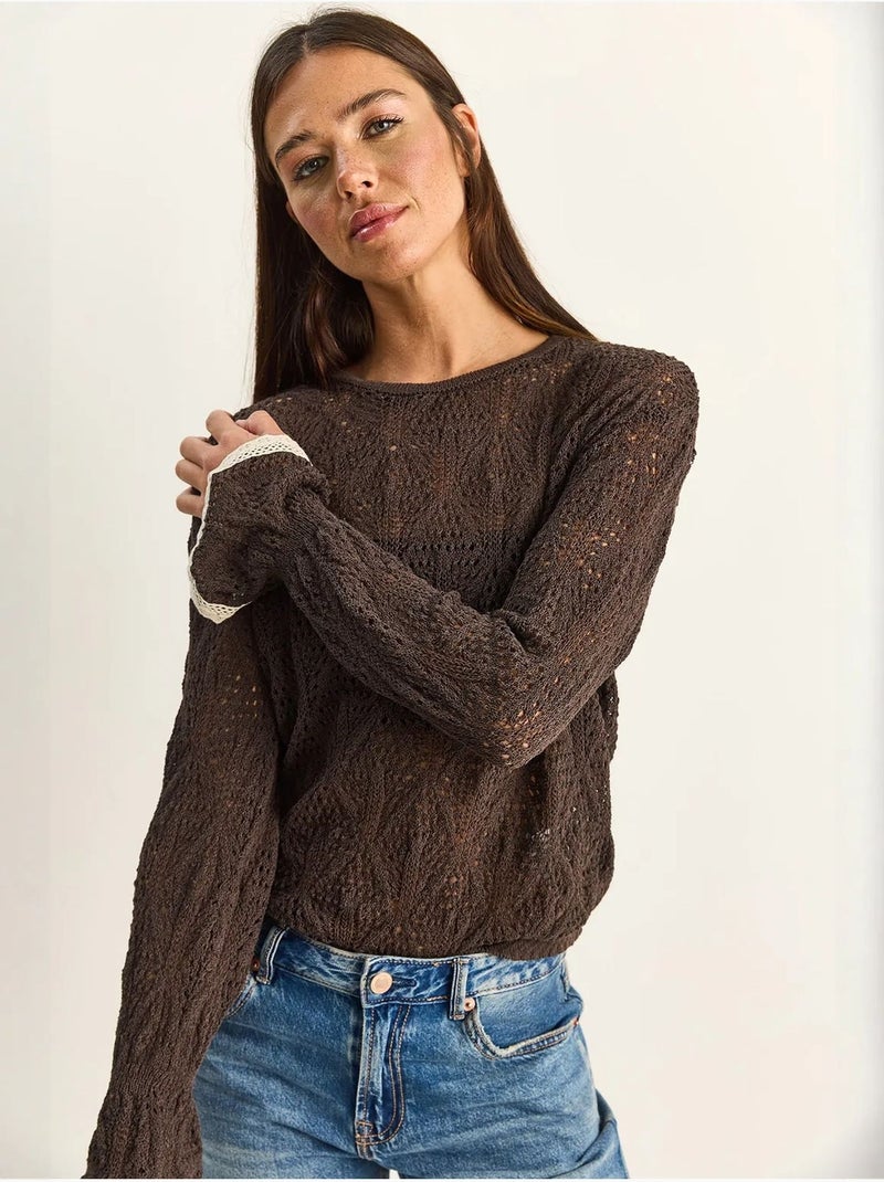 Lucci pull en maille texturée à col rond avec volants Marron - Kiabi