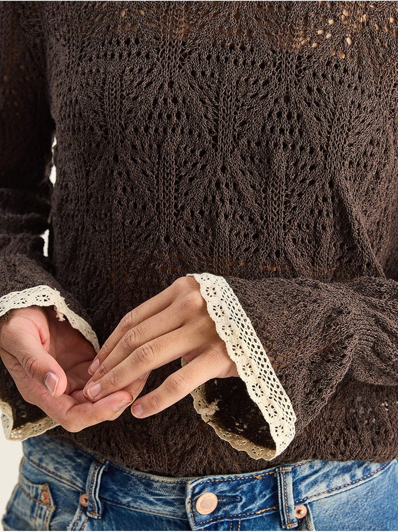 Lucci pull en maille texturée à col rond avec volants Marron - Kiabi