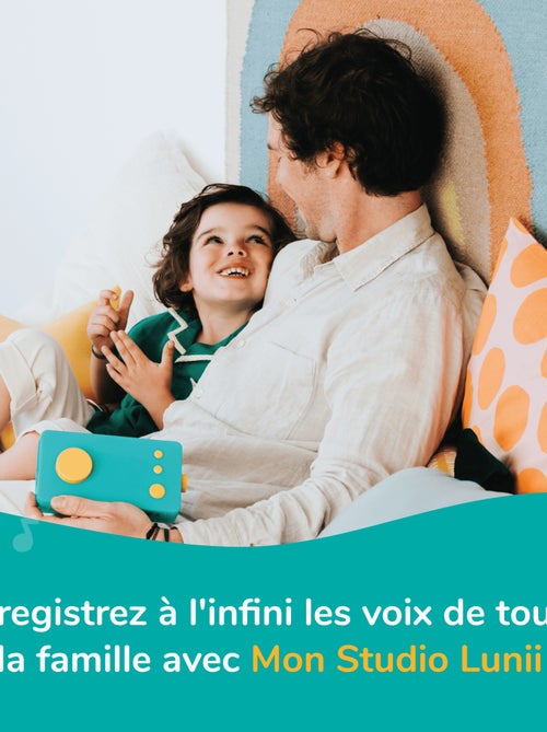 Lunii - Ma Fabrique à Histoires Vert avec son Casque assorti Vert et sa Coque Verte - Kiabi