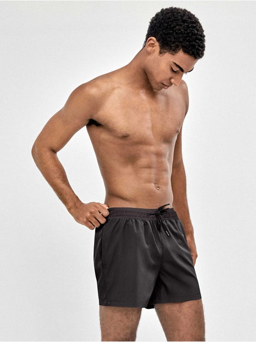 Maillot de bain homme uni noir - Kiabi Maillot de bain homme uni noir - Kiabi
