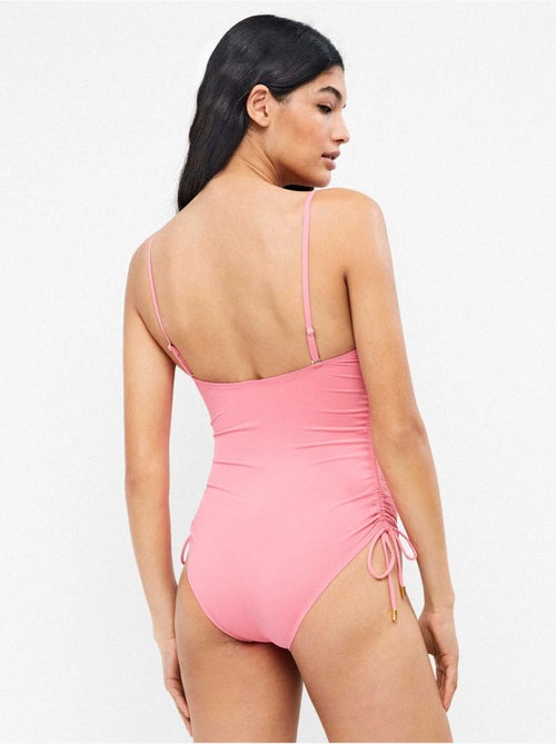 Maillot de bain sans armature décolleté bandeau - Kiabi Maillot de bain sans armature décolleté bandeau - Kiabi