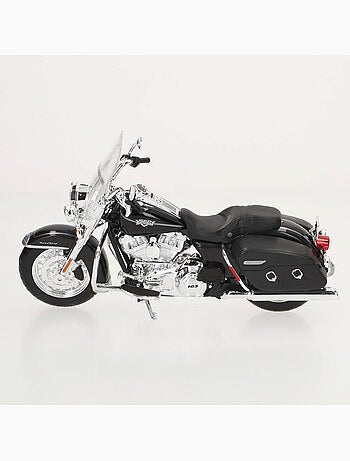 Maisto maquette harley davidson road king 2013 à l'échelle 1:12