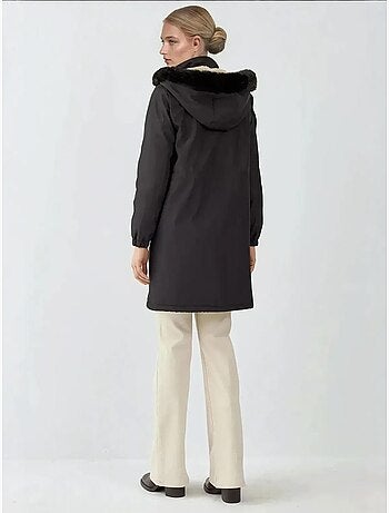 Manteau à capuche en fausse fourrure bdart