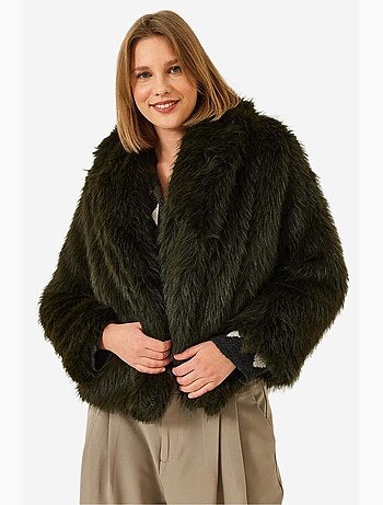 Manteau court à col ouvert en fausse fourrure lucci