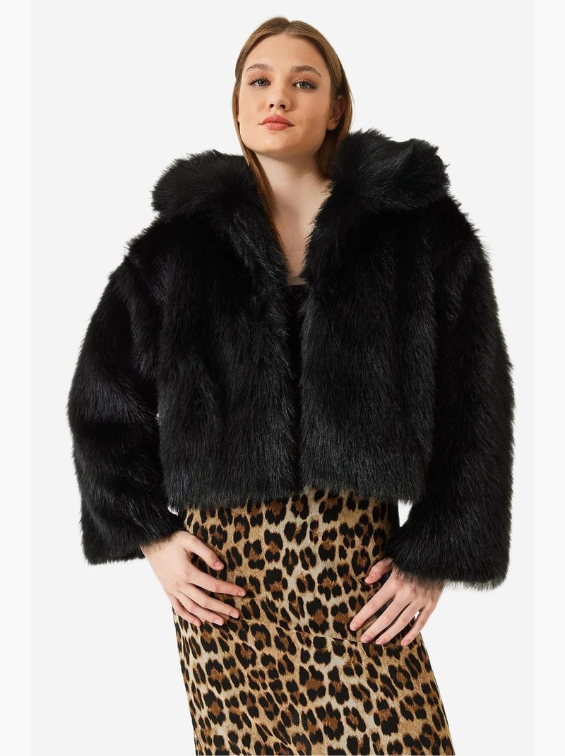 Manteau court en fausse fourrure à manches longues et à devant ouvert lucci Noir - Kiabi