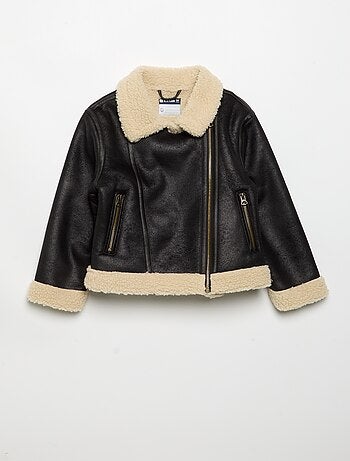 Manteau court en peau lainée