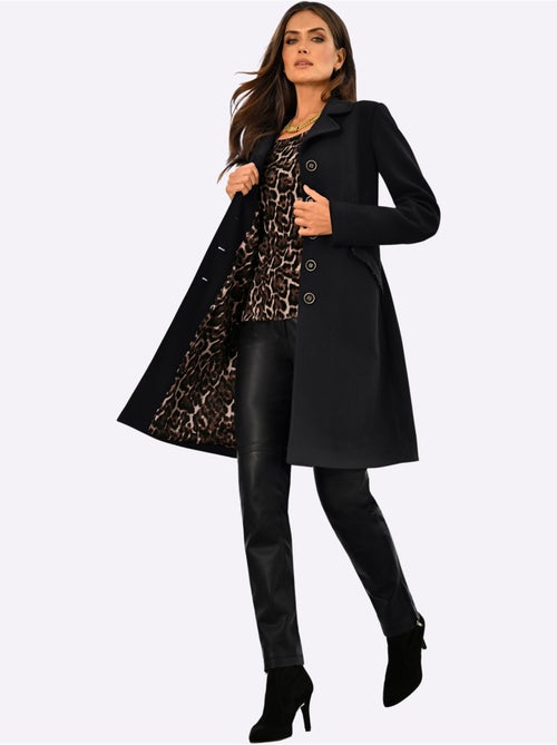 Manteau court superbe doublure au motif léopard - taille standard - helline - Kiabi Manteau court superbe doublure au motif léopard - taille standard - helline - Kiabi