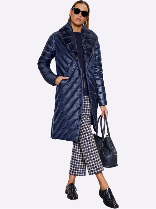Manteau En Duvet Très Confortable - Taille Standard - Helline - Kiabi Manteau En Duvet Très Confortable - Taille Standard - Helline - Kiabi
