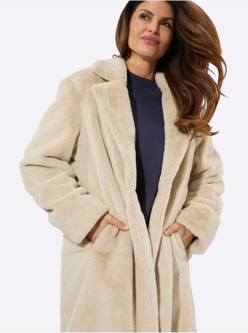 Manteau Imitation Fourrure Imitation Fourrure Douce - Taille Standard - Witt - Kiabi Manteau Imitation Fourrure Imitation Fourrure Douce - Taille Standard - Witt - Kiabi