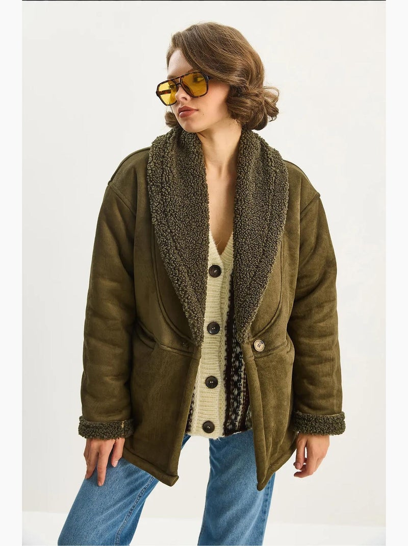 Manteau long boutonné en fausse fourrure lucci Kaki - Kiabi