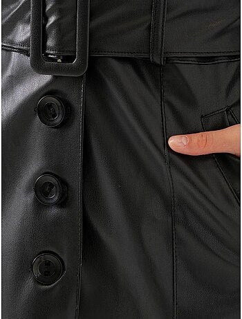 Manteau long en similicuir avec fermeture à boutons bdart
