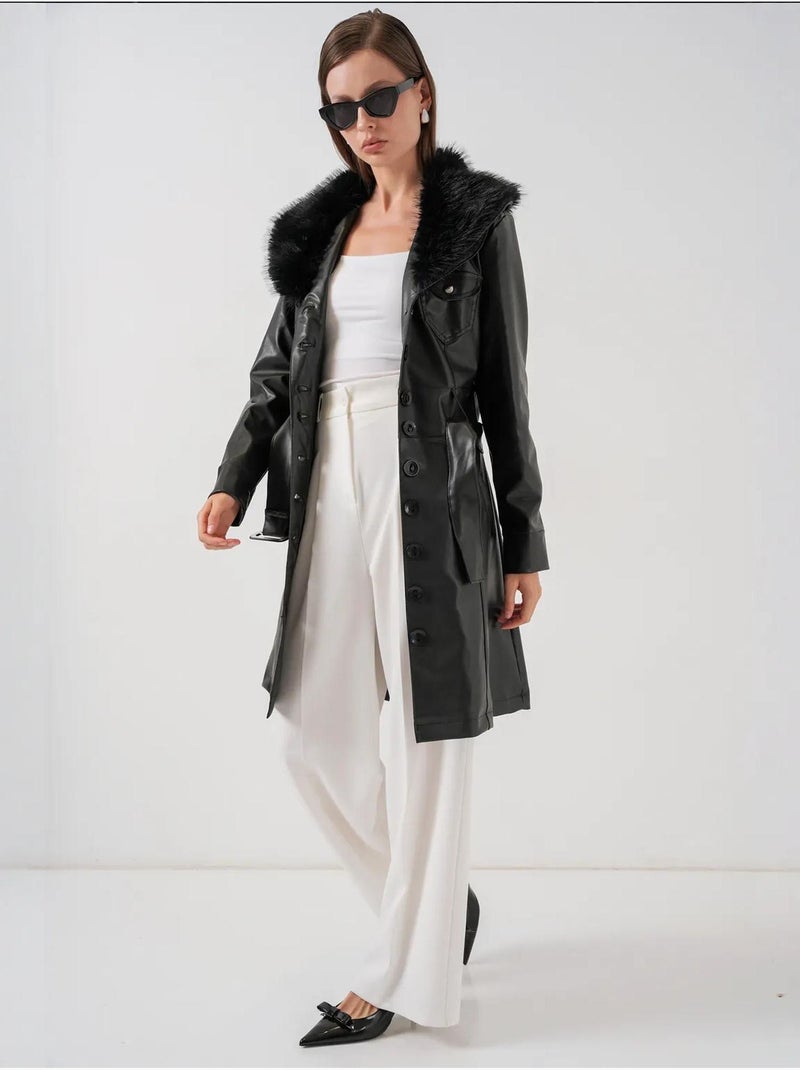Manteau long en similicuir avec fermeture à boutons bdart Noir - Kiabi