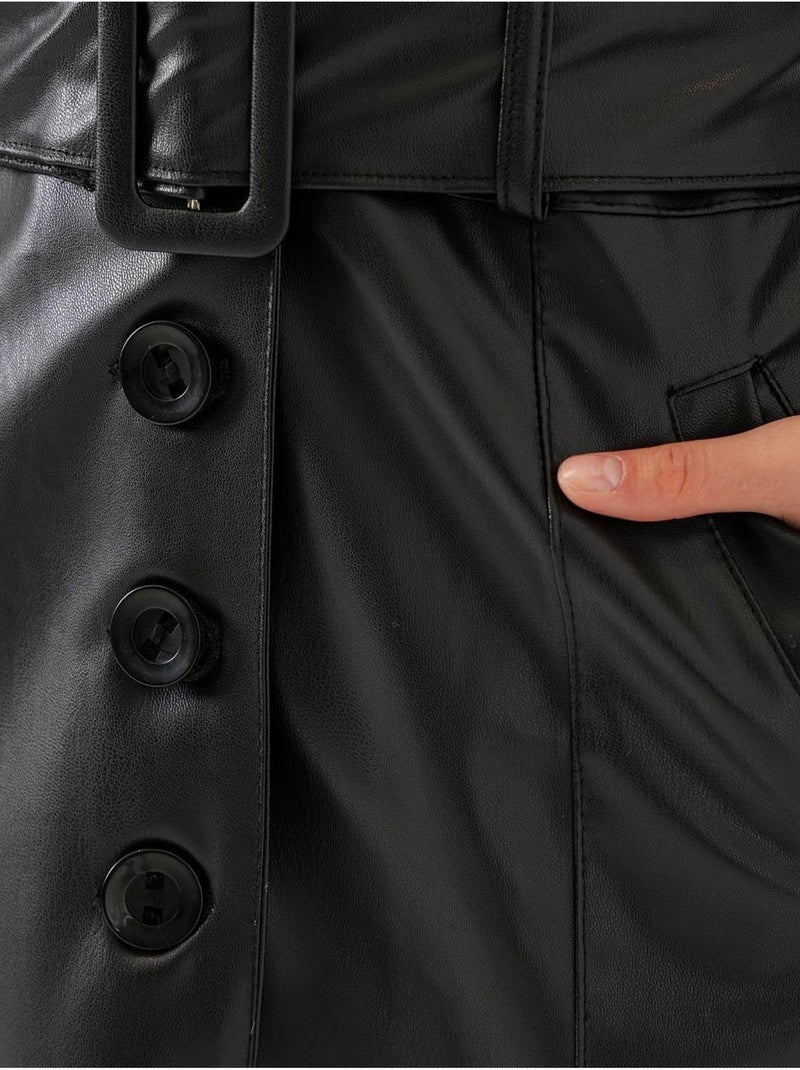 Manteau long en similicuir avec fermeture à boutons bdart Noir - Kiabi