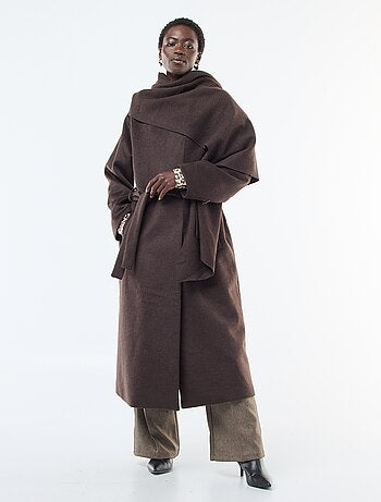 Manteau long façon lainage col rond avec écharpe cousue