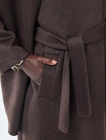 Manteau long façon lainage col rond avec écharpe cousue