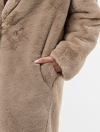 Manteau long imitation fourrure