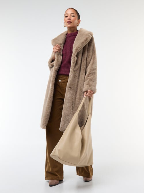 Manteau long imitation fourrure - Kiabi