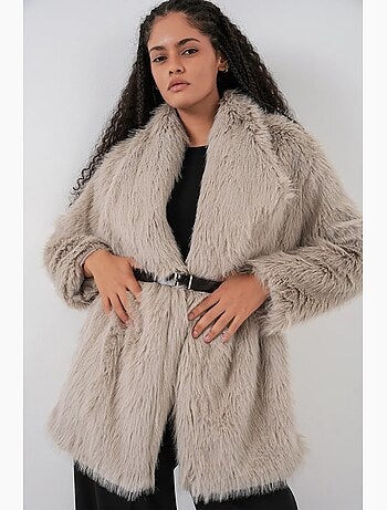 Manteau long oversize en fausse fourrure avec ceinture bdart