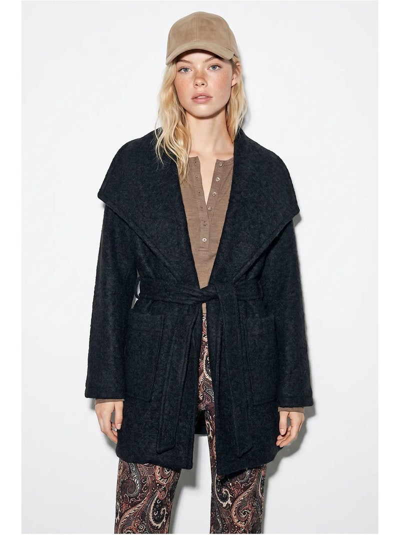 Manteau mi-long en acrylique texturé avec col châle et poches lucci Gris Noir - Kiabi