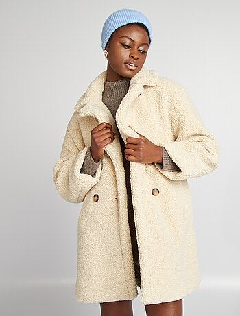 Manteau mi-long forme caban en sherpa