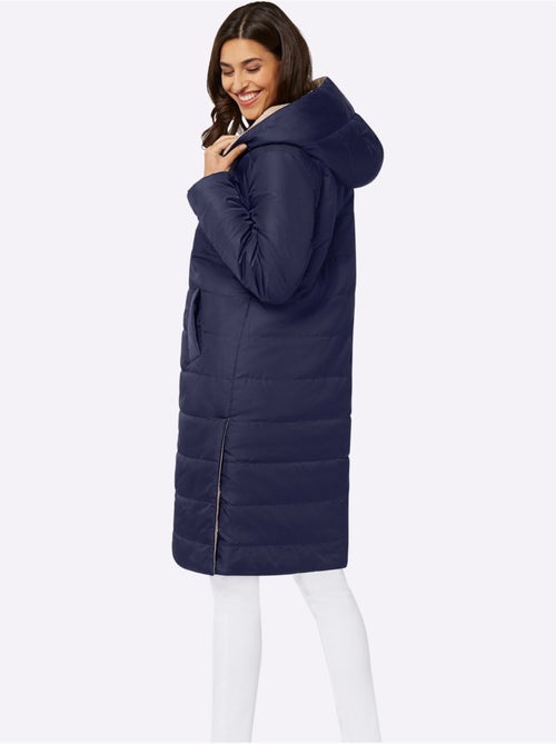 Manteau réversible à capuche avec poches et fentes réglables - Taille standard - Moda Vilona - Kiabi Manteau réversible à capuche avec poches et fentes réglables - Taille standard - Moda Vilona - Kiabi