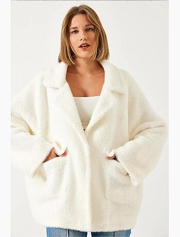 Manteau surdimensionné en fausse fourrure à double poche lucci