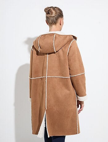 Manteau zippé à capuche effet peau lainée chaud